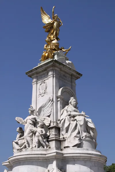 维多利亚纪念馆在伦敦，英国 — 图库照片