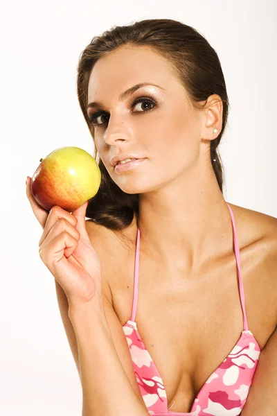 Kvinna med rött äpple — Stockfoto