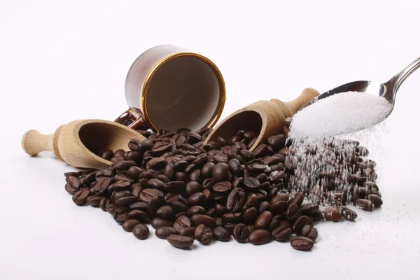 Graines de café torréfiées foncées — Photo