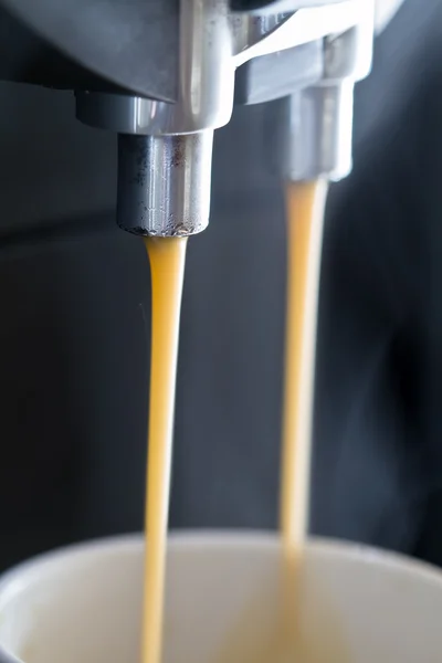 Výroba Čerstvé Kávy — Stock fotografie