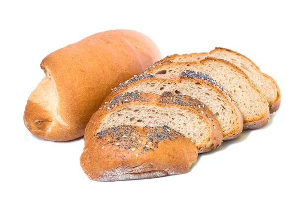 Булочка и ломтики хлеба — стоковое фото