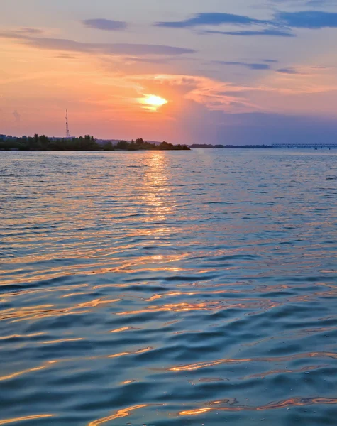 Nehir Günbatımı Manzarası Güneş Yolu Ile Atış Dikiş Imge — Stok fotoğraf