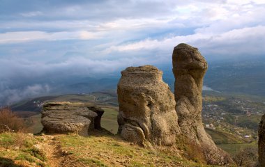 Rocky mountain view (Ghosts valley near Demerdzhi Mount, Crimea, Ukraine) clipart