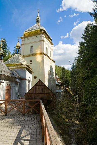 Monasterio Cristiano Pueblo Manjava Región Ivano Frankivsk Ucrania —  Fotos de Stock