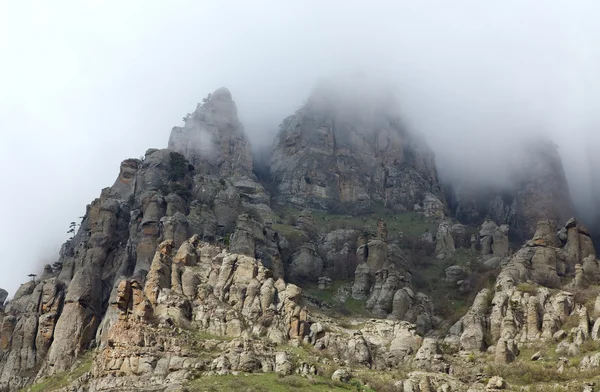 stock image Rocky mountain (Demerdzhi Mount, Crimea, Ukraine)