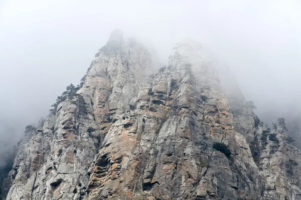 stock image Rocky mountain (Demerdzhi Mount, Crimea, Ukraine)