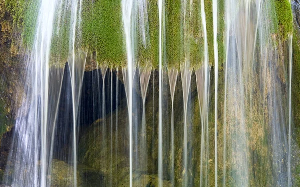 Wodospad "sribni struji" — Zdjęcie stockowe