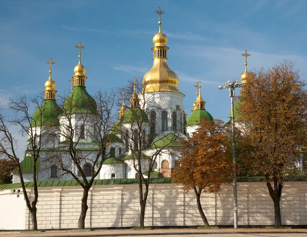早上圣索菲亚大教堂教堂建筑视图 乌克兰基辅城中心 — 图库照片