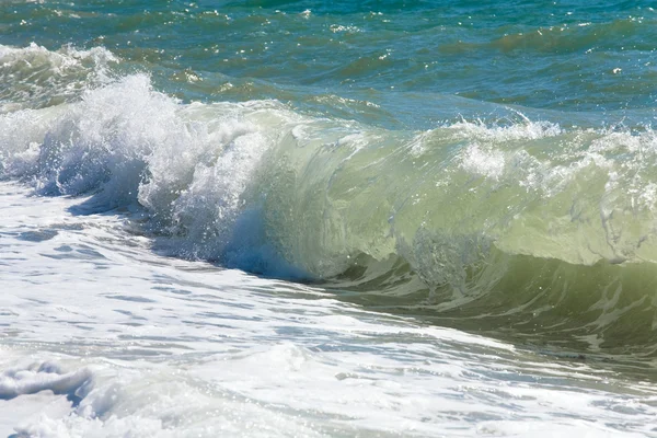 海のサーフィン波 (自然の背景) — ストック写真
