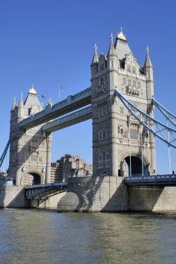 Londra'nın Tower Bridge