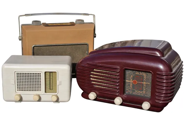 Trio di vecchi apparecchi radio — Foto Stock