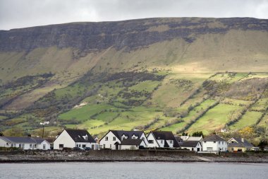 Irish cottages and landscape clipart