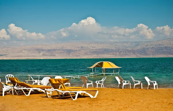 Ölü Deniz kıyılarındaki — Stok fotoğraf