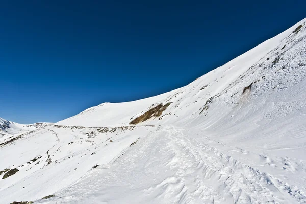 Zimní krajina s hora — Stock fotografie