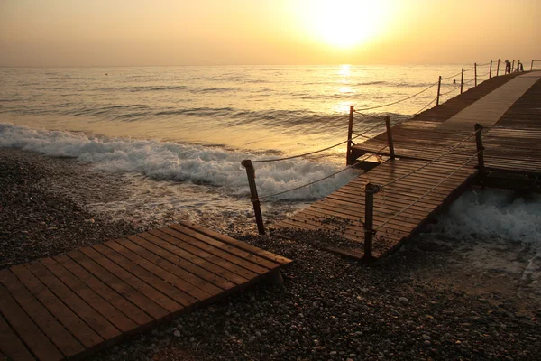A tenger gyönyörű napfelkelte Jogdíjmentes Stock Képek