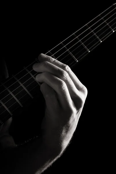 Kisebb kilencedik akkord (e7b9), az elektromos gitár; fekete-fehér kép tónusú; — Stock Fotó