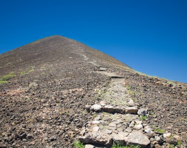 Kanarya Adaları, Isla de lobos, üst pf yanardağ la caldera zikzak yol