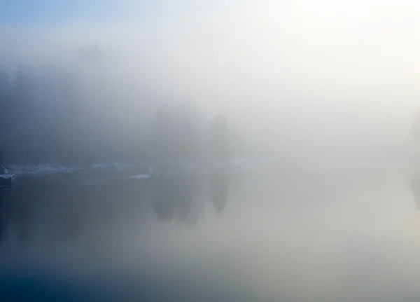 Río Una Niebla Helada Invierno Del Norte —  Fotos de Stock