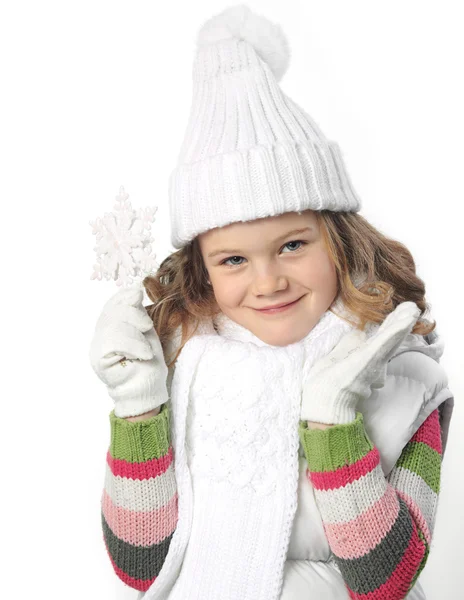 겨울 옷을 입은 소녀 — 스톡 사진