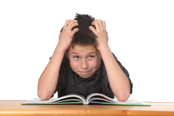 Ung Pojke Frustrerad Över Läxor — Stockfoto