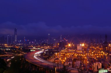 hong kong şehir merkezinde trafik