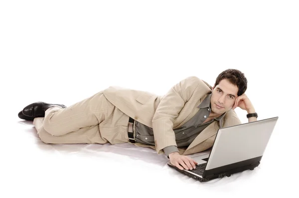 Homme travaillant avec ordinateur portable pc — Photo