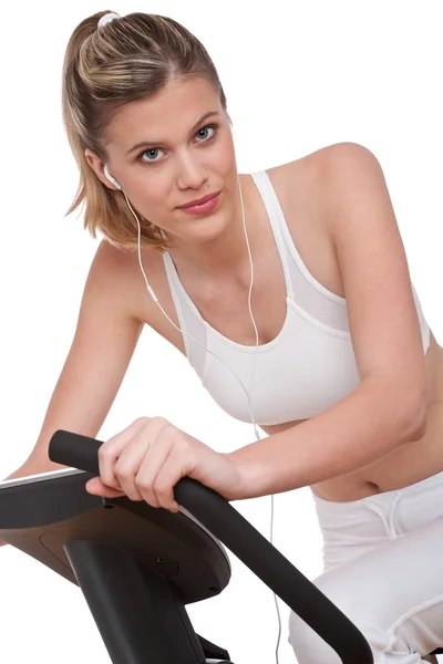 Fitness Serisi Kadın Kulaklık Beyaz Arka Plan Üzerinde Egzersiz Ile — Stok fotoğraf