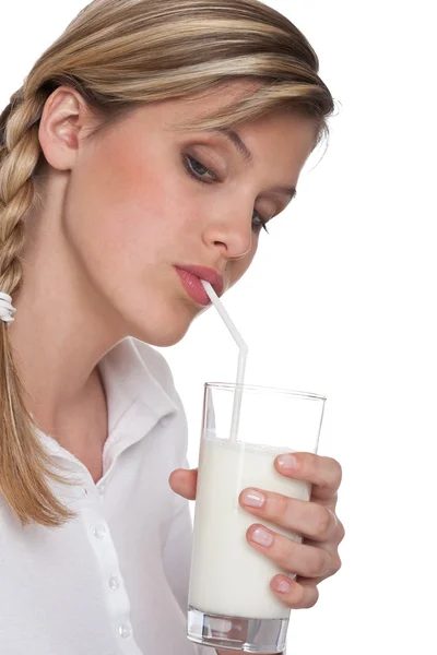 Zdravého životního stylu série - žena konzumní mléko — Stock fotografie
