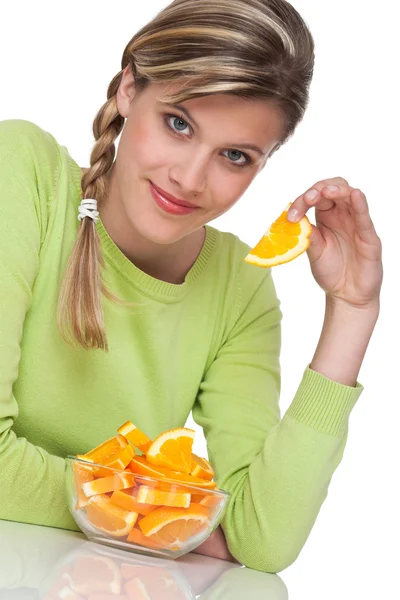 Здоровый Образ Жизни Женщина Апельсинами Миске Белом Фоне — стоковое фото