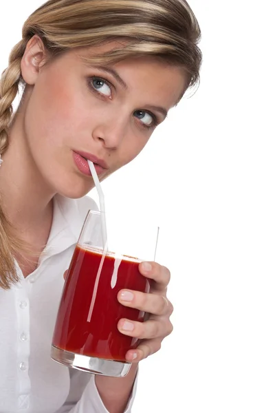 Seria zdrowy styl życia - kobiety picie soku pomidorowego — Zdjęcie stockowe
