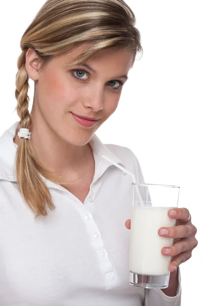 Gezonde levensstijl serie - vrouw met glas melk — Stockfoto