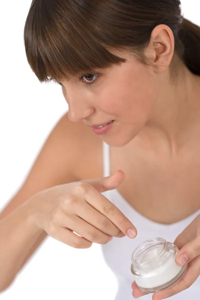 Cuidado Corporal Adolescente Feminina Aplicando Creme Hidratante Rosto — Fotografia de Stock