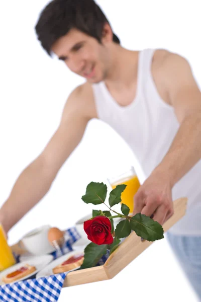 Сніданок Молодий Чоловік Тримає Піднос Трояндою Білому Тлі Фокус Квітці — стокове фото