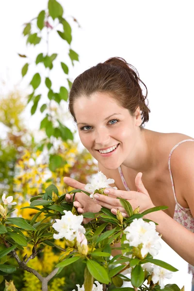 Jardinagem Mulher Com Flor Rhododendron Fundo Branco — Fotografia de Stock