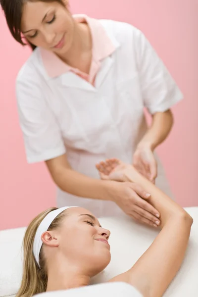 Lichaamsverzorging Vrouw Hand Massage Dag Spa — Stockfoto
