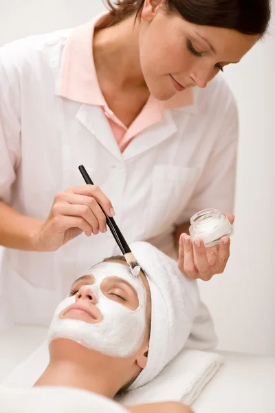 Gesichtsmaske Frau Bei Schönheitsbehandlung Luxus Spa — Stockfoto