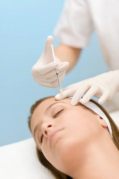 Injeção de Botox - tratamento de medicina de beleza — Fotografia de Stock