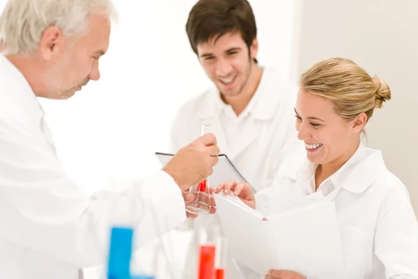 Team Scientists Laboratory Medical Research Flu Virus Vaccination — Stock Photo, Image