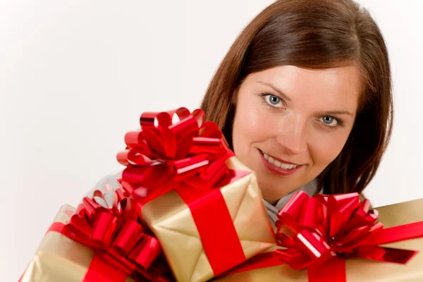 Mulher Feliz Segurando Presentes Natal Fundo Branco — Fotografia de Stock