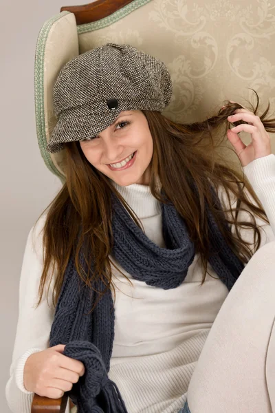 Portret moda model czapce — Zdjęcie stockowe