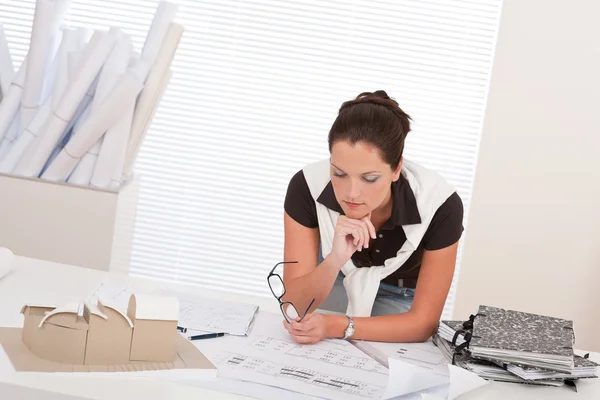 Young Female Architect Plans Office — Stock Photo, Image