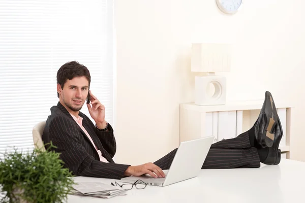 Successful businessman on the phone — Stock Photo, Image