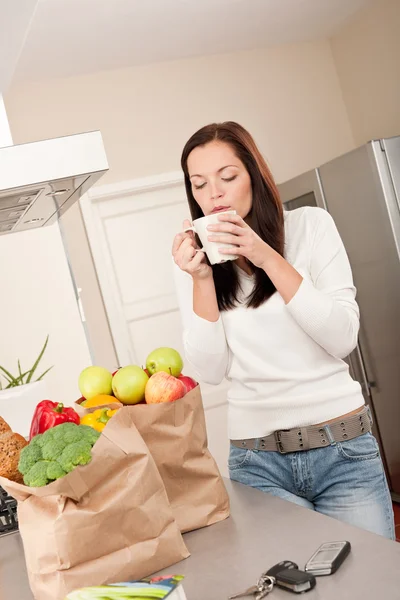 Young Smiling Woman Groceries Drinking Cup Coffee Kitchen — Stock Photo, Image