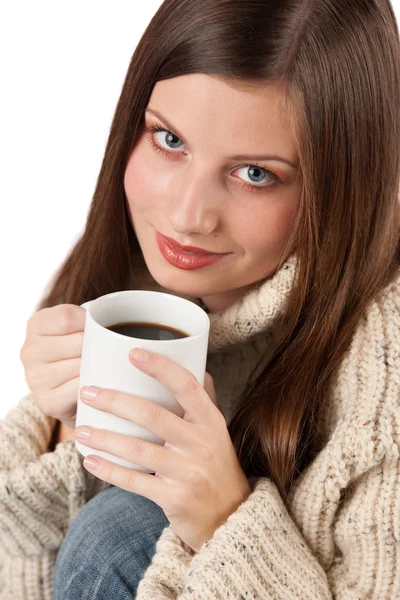Winter Portret Van Gelukkig Vrouw Met Kopje Koffie Dragen Coltrui — Stockfoto
