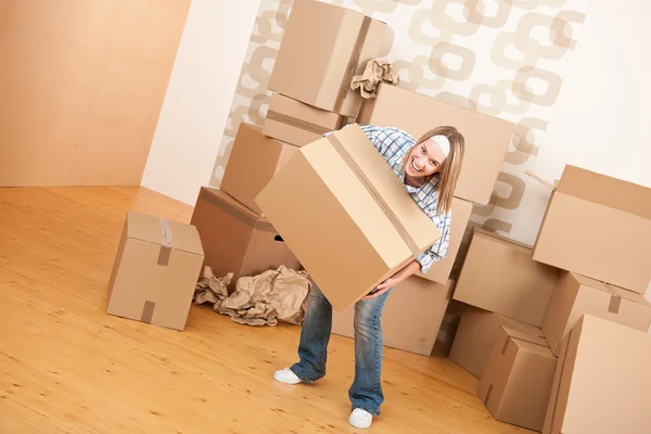 Stěhování Žena Drží Velké Krabici Novém Domově — Stock fotografie