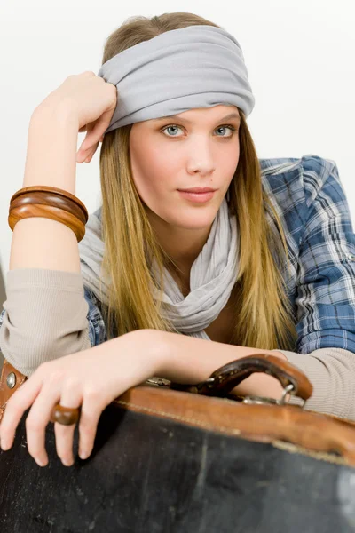 Fashion model - young woman country style — Stock Photo, Image