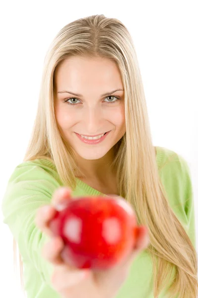 Υγιεινού τρόπου ζωής - γυναίκα με κόκκινο μήλο — Φωτογραφία Αρχείου