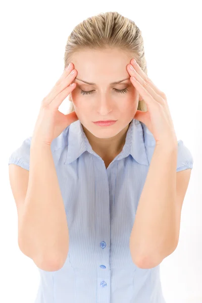 Mulher jovem com dor de cabeça, enxaqueca — Fotografia de Stock