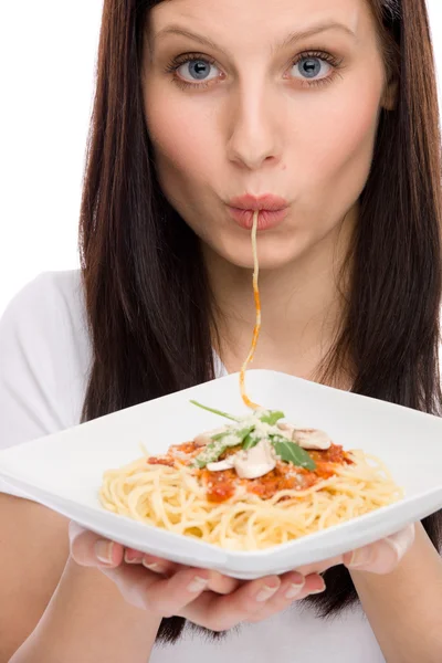 이탈리아 요리-세로 여자 먹는 스파게티 소스 — 스톡 사진