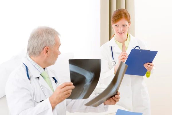 Medical team - portrait doctor x-ray in hospital — Stock Photo, Image